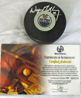 Wayne Gretzky Edmonton Oilers Signed Hockey Puck GAI #693526
