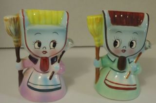 Vintage PY Dustpans Salt and Pepper Shakers Outstanding Hard to Find