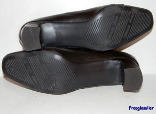 Easy Street Womens Classic Heels Shoes 7 5 M Dark Brown