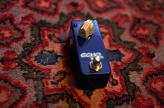Lovepedal Echo Baby Echobaby Delay Pedal in Your Pocket