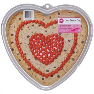 Giant Cookie Baking Pan, 11.5 x 10.5 x 3/4in   Heart