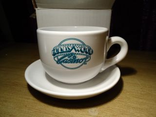 Hollywood Casino , set of 4 Extra Large coffee cups with saucers MIB