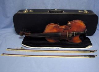 John Juzek Germany 4 4 Full Size Violin with Knilling Case 2 Bows