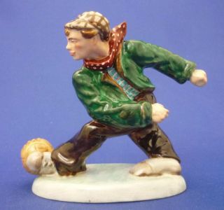 C1930s Wedgwood Co England Footballer Football Soccer Player Figurine