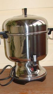 Farberware Coffee Maker Urn Style Model L1360 Automatic Percolator