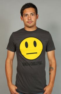 Petals and Peacocks Chill Pill Tee in Vintage Black
