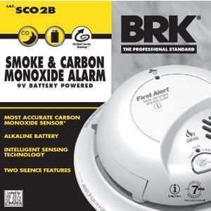 First Alert BRK Smoke and Carbon Monoxide Alarm Battery Powered SCO2B