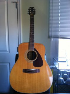Yamaha Acoustic FG 160 Guitar