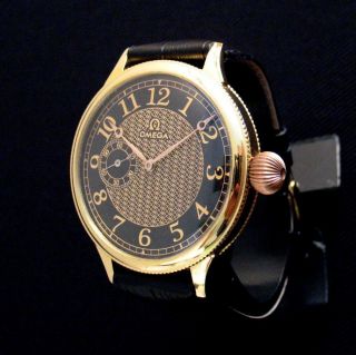 Rare Aged 1918 Swiss Eye Catching OMEGA Watch Engraved Dial Gold
