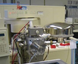 Thermo Finnigan MAT 90X Mass Spectrometer w Spare Parts Pumps Many