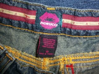  offer as a listing this pair FIORUCCI pre owned and worn capri pants
