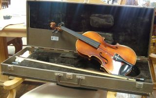 176 1979 Copy of Antonius Stradivarius Violin with Case Etc