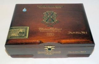 Fuente Opus x Chateau de La Fuente 1992 Perfection No 5 Wood Cigar Box