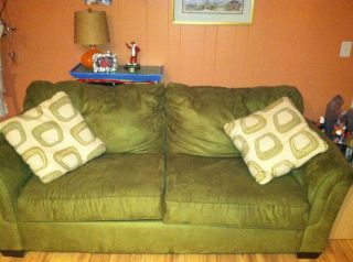 Excellent Condition Ashley Furniture Sofa Barely Used