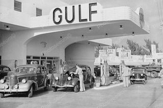 Gulf Gas Station Antique Car Scene 1900 4x6 Old Photo