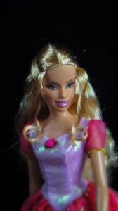 Mattel New Princess Genevieve 12 Dancing Red Barbie Doll in Box Best