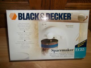 Black Decker Spacemaker Can Opener with Knife Sharpner Model EC85