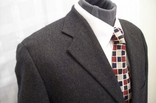Harold Powell 42 R mens 100 gray lambswool Excellent condition
