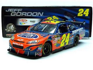 2008 Jeff Gordon 24 Dupont 1 24 Scale Diecast Car by Action
