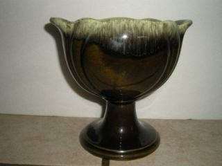 Vintage Hull Pottery Green Drip Footed Planter Vase F 33 5 5 inches