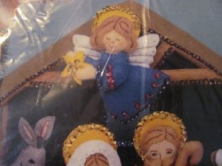 Vtg RARE Christmas Bucilla Felt Kit 9 PC Nativity Set Baby Jesus 1991