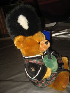 Harrods Teddy Bear Plush Scottish Bagpipes Bears Day Out in London