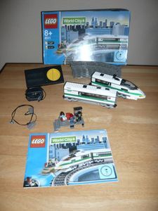 Lego 4511 High Speed Train Trains 9V RARE