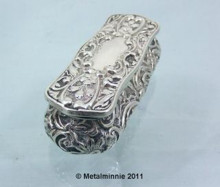  sized table snuff box in solid silver by henry matthews hallmarks