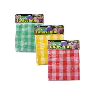 52 X 72 Plastic Checkered Tablecloth Case Pack 24