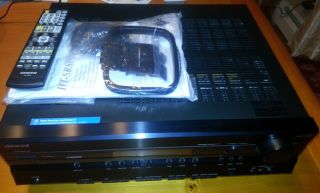 ONKYO HT R550 Home Theater Receiver 7.1 + Accessories 1120 Watts