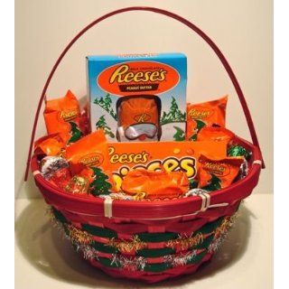 Reesess Peanut Butter Trees Christmas Candy Gift Basket: 