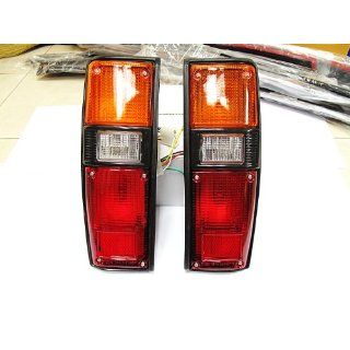  Pair of Tail Light Taillight Rear Light 78 83 79 New: Everything Else