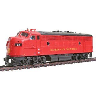 Walthers PROTO 2000 HO Scale Diesel EMD F7A Unit Powered