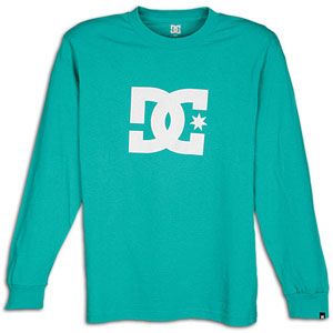 The DC Shoes Star T Shirt is the perfect addition to any action sports
