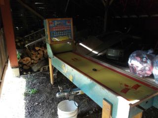Vintage Chicago Coins Bowling Shuffle Board Machine