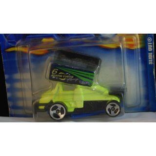   Hot Wheels 2001 Collector #129 Slide Out 1:64 Scale: Toys & Games
