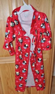 NWT$24 Red Penguin Snuggie Wrappie Wearable Blanket 3 6