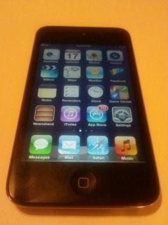 Apple iPod touch 4th Gen Black 8GB Great Condition Perfect Christmas
