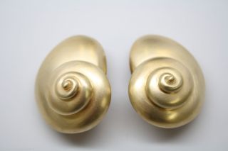 Fred Leighton Sea Shell 18kt Earrings