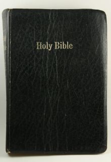 Vintage 1970s Holy Bible King James Version Readers Guide Illustrated