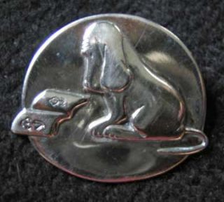 James Thurber Silver Reading Dog Pin Pendant w Pouch