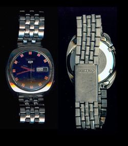 Vintage Seiko 5 Automatic 21 Jewels Mens Wristwatch Working