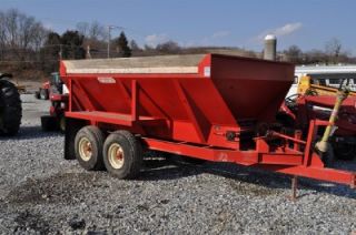 Barron and Brothers Litter Lime Spreader Tandem Axle