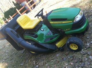 2008 John Deere LA125 Riding Mower Tractor Bagger 21HP 42 DECK Lawn 58