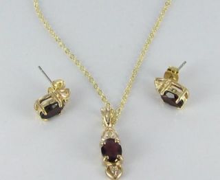 S Lind BURGUNDY glass rhinestone pendant necklace pierced earrings set 14K GE  
