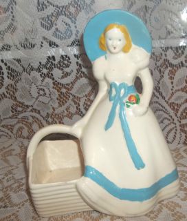 Vintage 1950s HULL Pottery 954 USA Blue Basket Girl with Bonnet