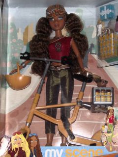 RARE AA Barbie Madison My Scene Ride N Park Bike Pet Giftset New