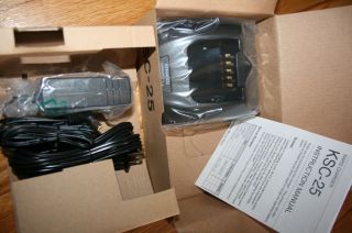 New in Box Kenwood KSC 25 Rapid Charger for TK 3140 TK 2140