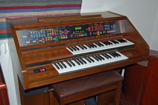 Lowrey Double Keyboard Jamboree LC 20 Organ 2000 Console Model MIDI in