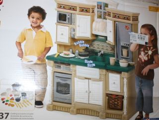 LifeStyle Dream Kitchen 736300 Kids 2 Up Play Set Dishes Gadgets Food